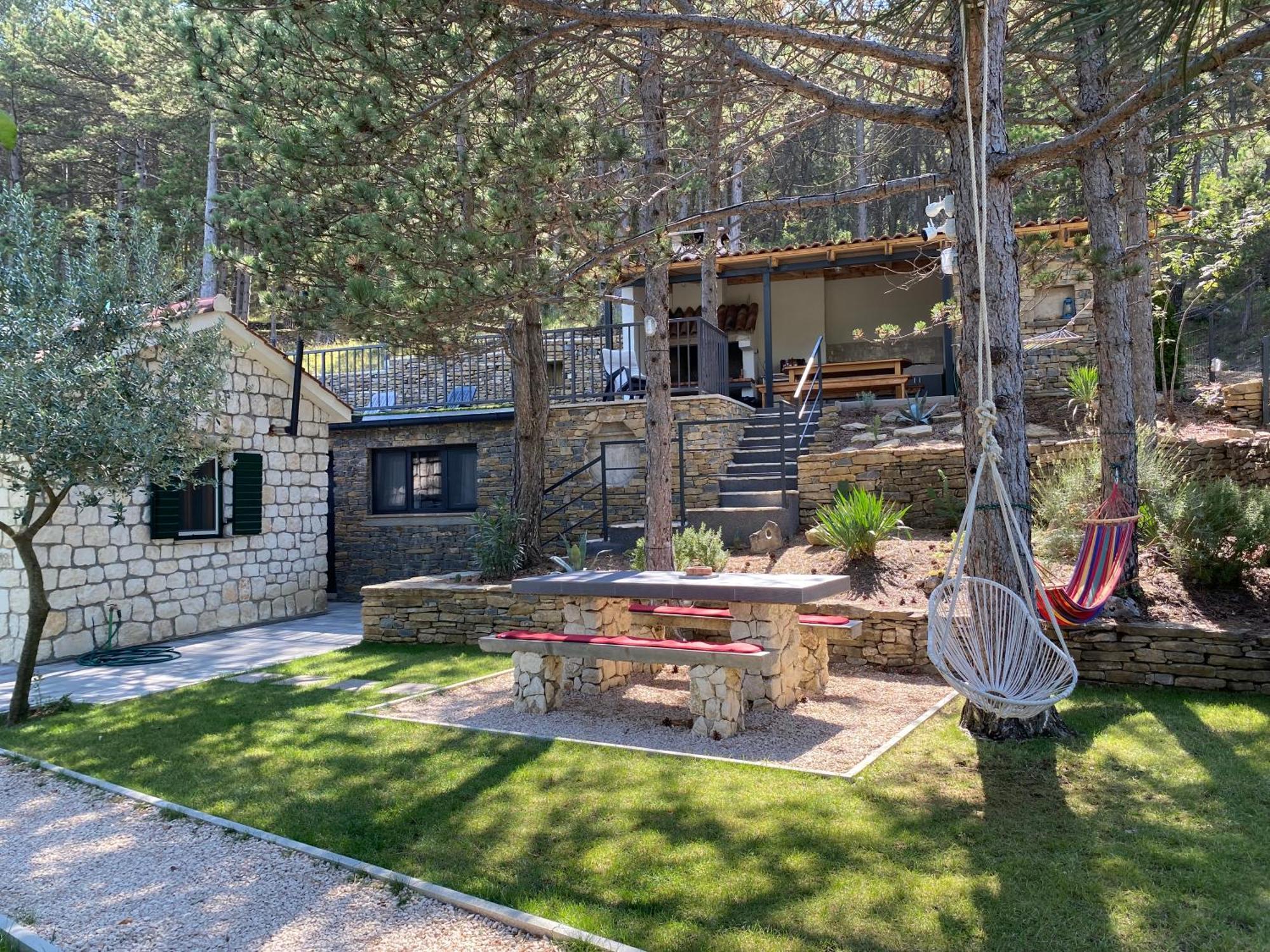 Normabella Holiday Home Tugare Exterior photo